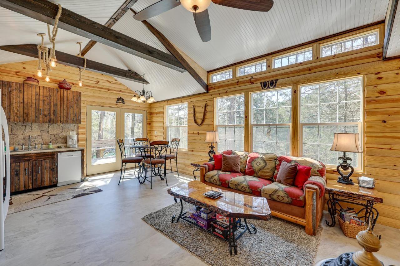Cliffside Eureka Springs Cabin With Beaver Lake View المظهر الخارجي الصورة