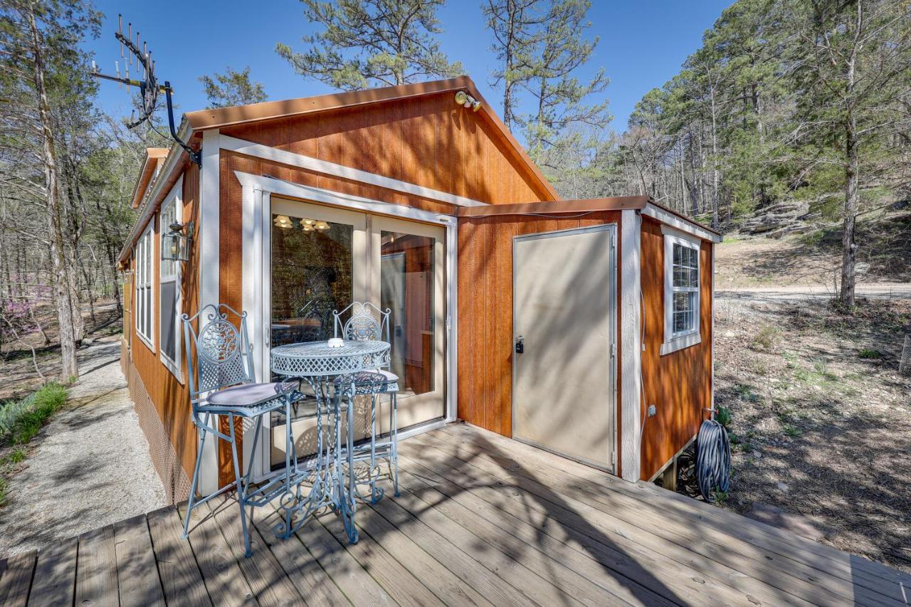Cliffside Eureka Springs Cabin With Beaver Lake View المظهر الخارجي الصورة