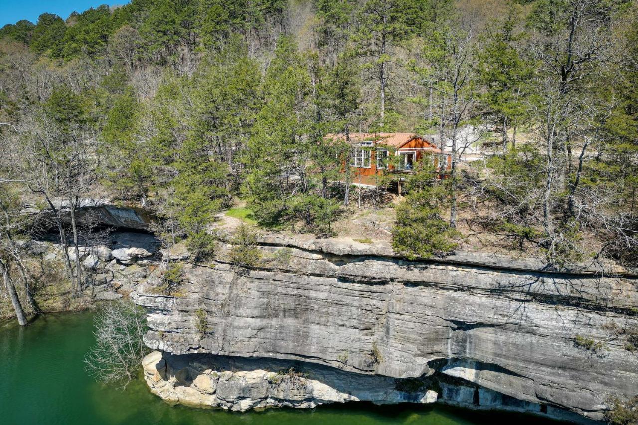 Cliffside Eureka Springs Cabin With Beaver Lake View المظهر الخارجي الصورة